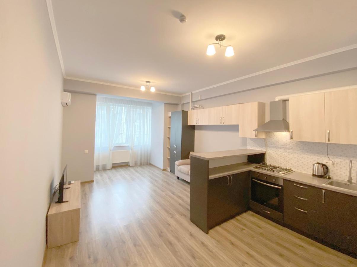 Sky House Central Apartment Chisinau Eksteriør bilde